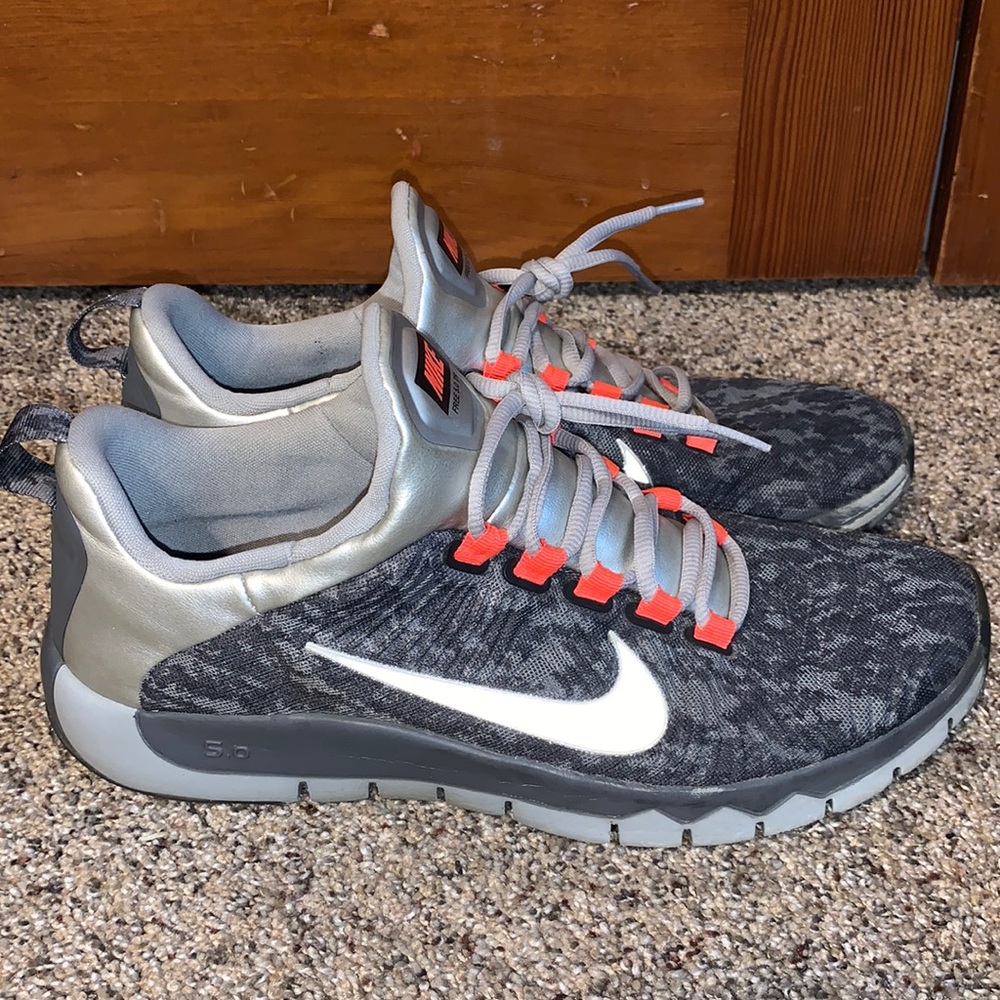 NIKE FREE 5.0 TR